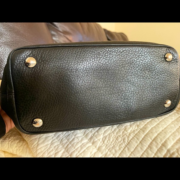 MK Bag! New Condition🤩 - Picture 4 of 5